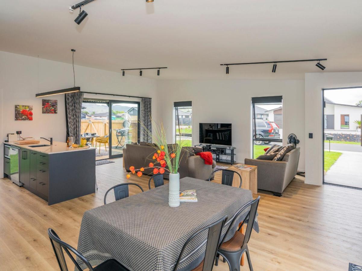 Sun And Sea Sanctuary - Whitianga Holiday Home Exterior foto